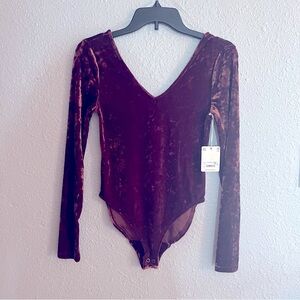 a.n.a Velvet Long Sleeve Bodysuit - Deep Burgundy